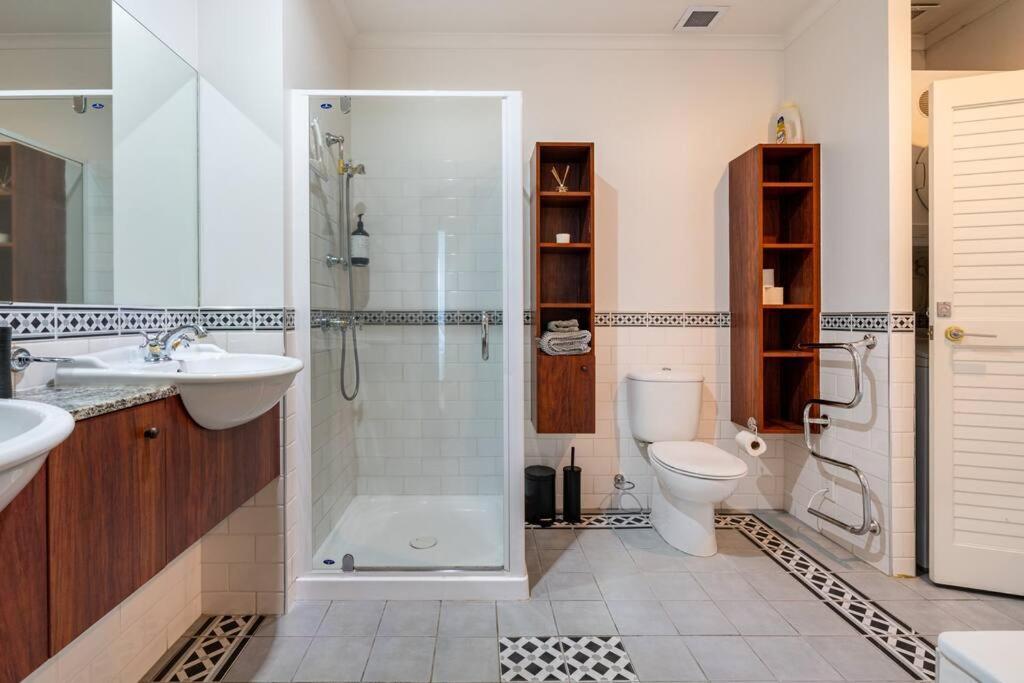Spacious Penthouse With Spectacular Harbour Views! Auckland Ngoại thất bức ảnh